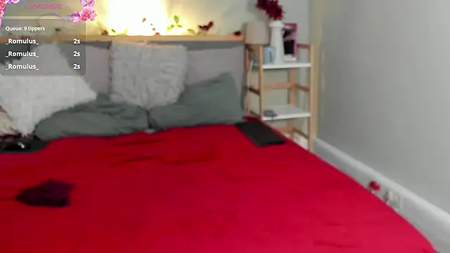 HotStellaaa's Live XXX Chat