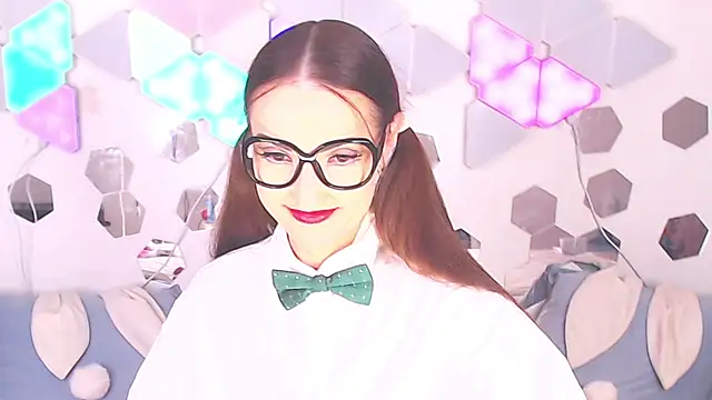 Онлайн чат XXX LexiKiss