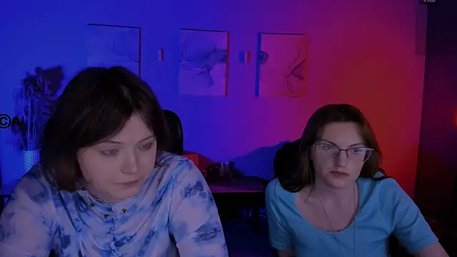 nikole_kitt লাইভ XXX চ্যাট