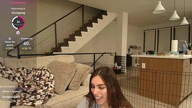 Pokazy przed kamerką – MilaSeren