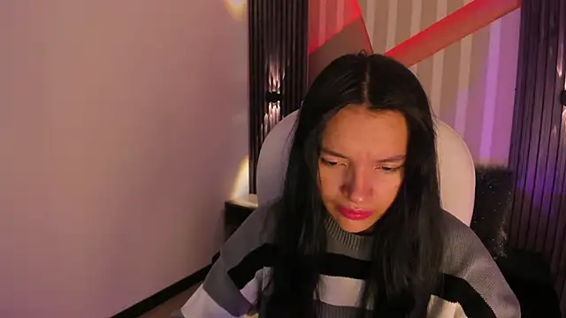 _shantal_smith's Live XXX Chat