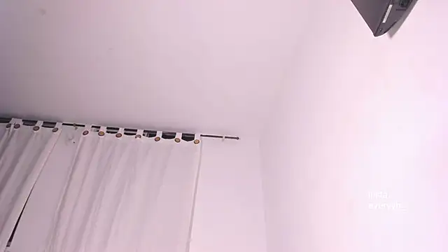 โชว์เว็บแคมของ Sweet_poetryy