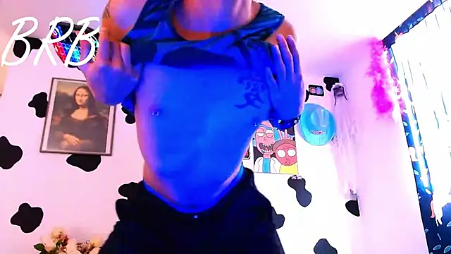 DannyPhantom555 即時 XXX 聊天