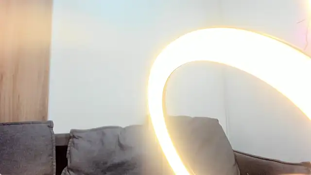 Mhelanny2 Live XXX-Chat