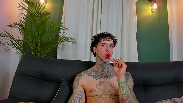 Aron_ford's Live XXX Chat