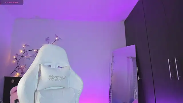 kittyrush_ élő XXX-chatje