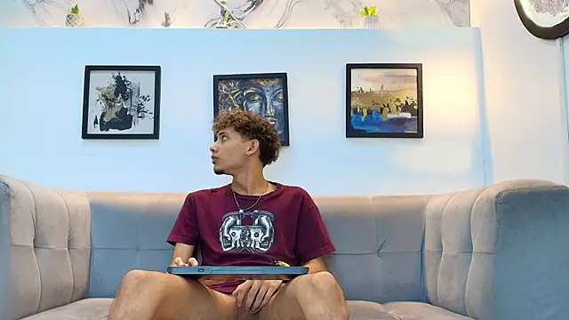 YOUNG_BOYS_HELL 网络视讯表演