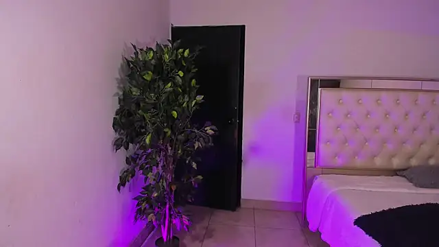 miss_vanessataylor Live XXX Chat