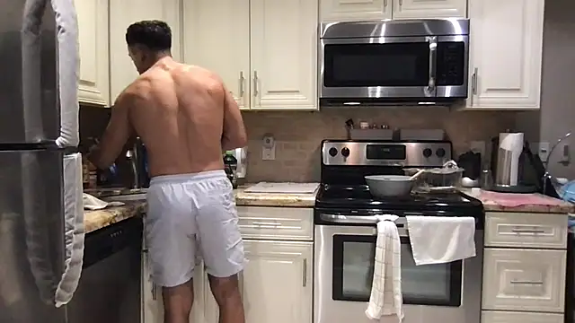 BigGuyMuscle Adlı Modelin Canlı XXX Sohbeti