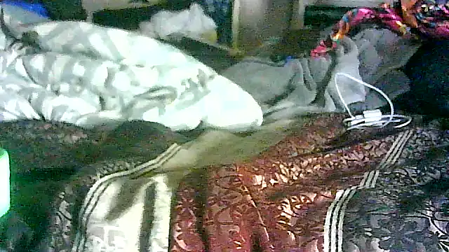 GUAPAN3S3_FIR3のウェブカメラショー