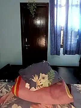 Chat XXX en directo de HotShanayaXO