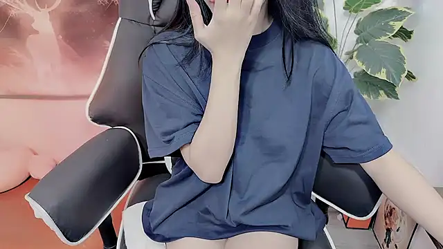 Bino119's Live XXX Chat