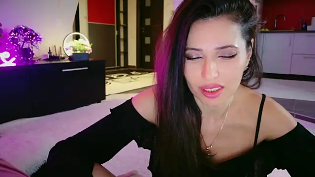 Chat +18 de MissSmiley26 ao vivo