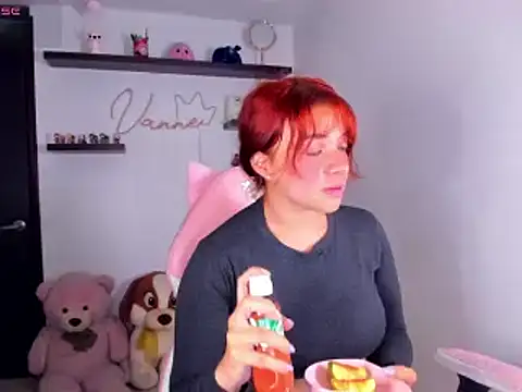 Vannessa__Shy's Live XXX Chat