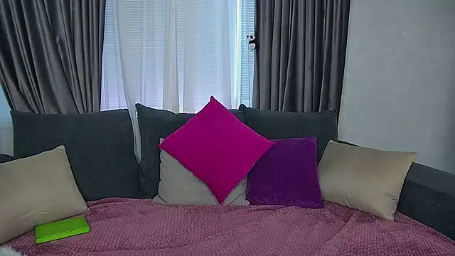 Онлайн чат XXX Kitty_Asstronaut