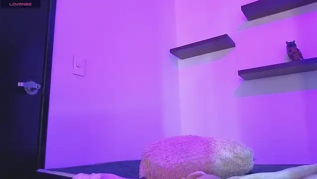 MiniadelfのライブXXXチャット