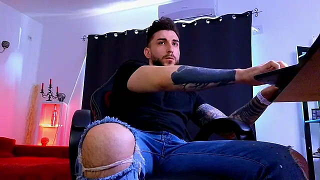 MightyAaron66 Webcam show