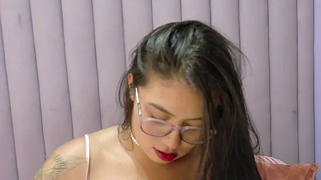 AriannaLux__'s Live XXX Chat