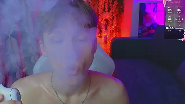 Chat XXX en directo de cuMte_boy