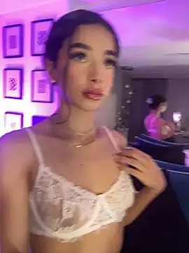 ChloeRosses Chat XXX in diretta