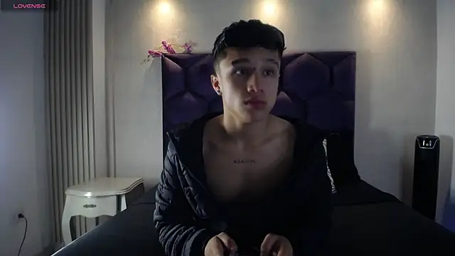 Dominik_Souza Webcam show