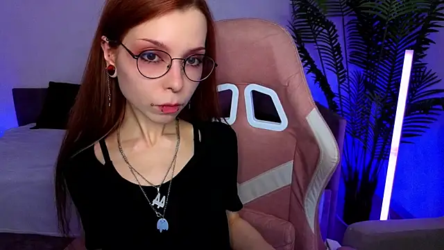 Star_Tarra's Live XXX Chat