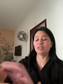 buusoom: онлайн-секс-чат