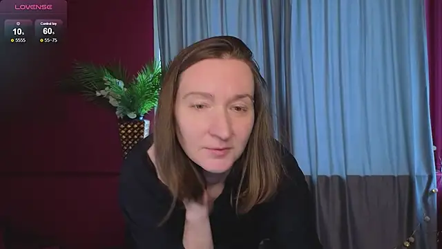 SelestiaSnata Adlı Modelin Canlı XXX Sohbeti