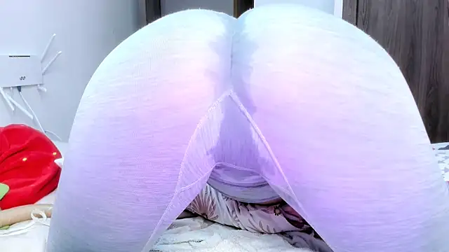 Chat XXX en directo de candy_hot999