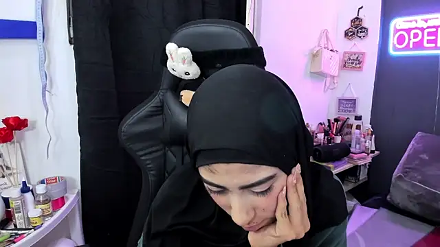 دردشة chaymae_nah_ الجنسية المباشرة