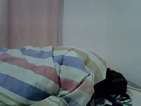 Вебкам-шоу prettybeee