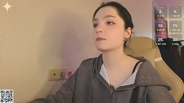 Luna_Moon13 Live XXX-Chat