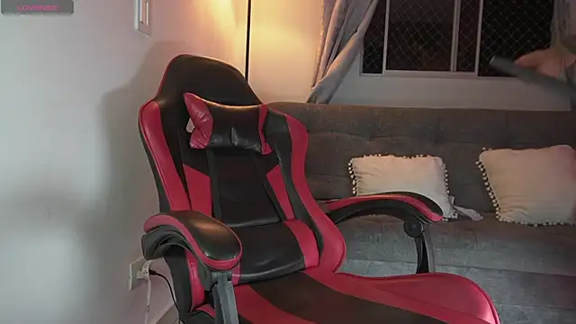 Show modela MarkHazze na web-kameri