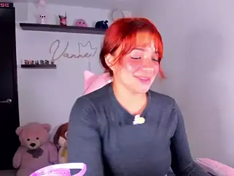 Vannessa__Shy 即時 XXX 聊天