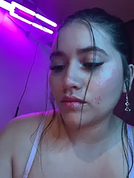 Veronica_Wins_ élő XXX-chatje