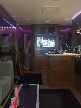 chellerayy's Webcam Show