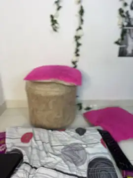 Chatroom XXX en direct de Jules_zzz