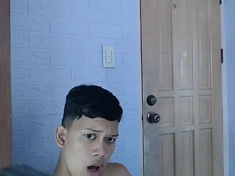 عرض كام UrAsian_Turjak