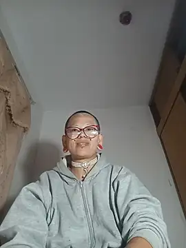 Živý XXX chat xblackstarX1