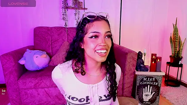 Sara_Jhonson লাইভ XXX চ্যাট