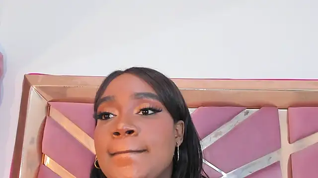 Britanymooree Live XXX-Chat