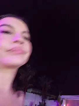 Pretty_Julieta: απευθείας συνομιλία ΧΧΧ