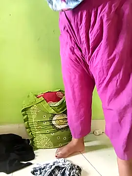 Papte- Adlı Modelin Canlı XXX Sohbeti