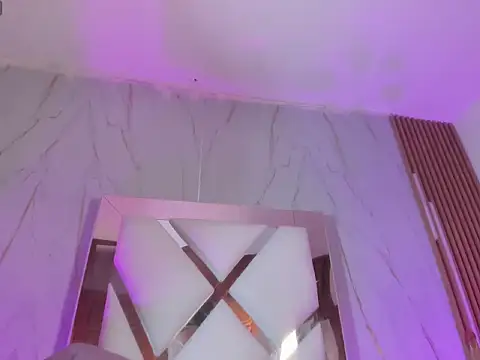 sweett_sophie1 Chat XXX in diretta