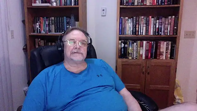 Vinyl22@xh: онлайн-секс-чат