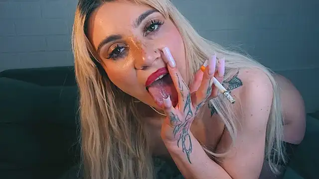 Ashley-Urban Pertunjukan Webcam