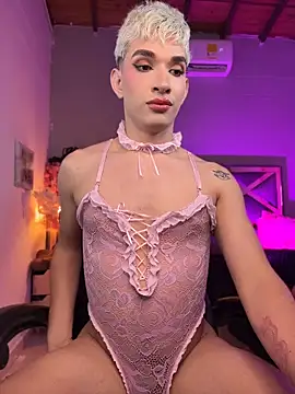 XXX chat uživo modela Cherry_zayden_