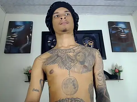 Tatoo_Noah – Kamerová šou