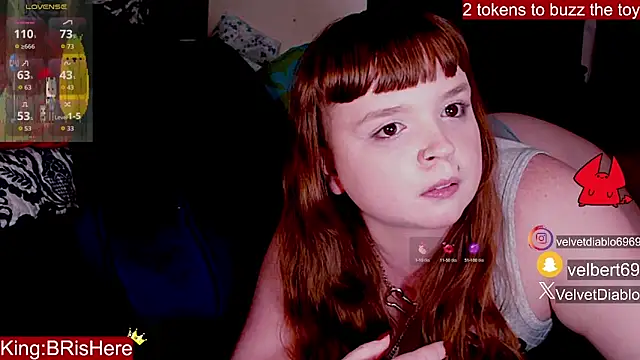 Chatroom XXX en direct de VelvetDiablo