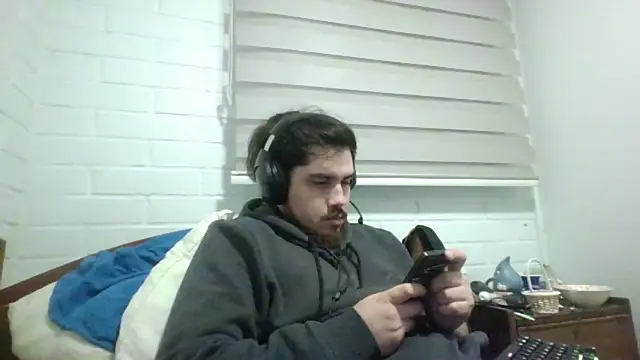 hung_weeb's Webcam Show